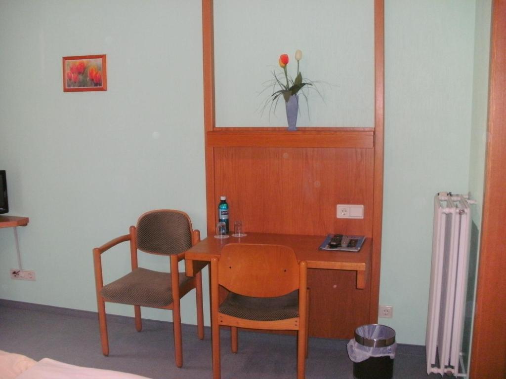 Gasthof Landhotel Gruener Baum Cadolzburg Quarto foto