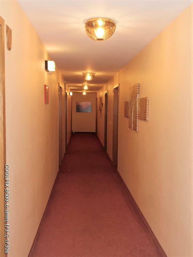 Gasthof Landhotel Gruener Baum Cadolzburg Exterior foto